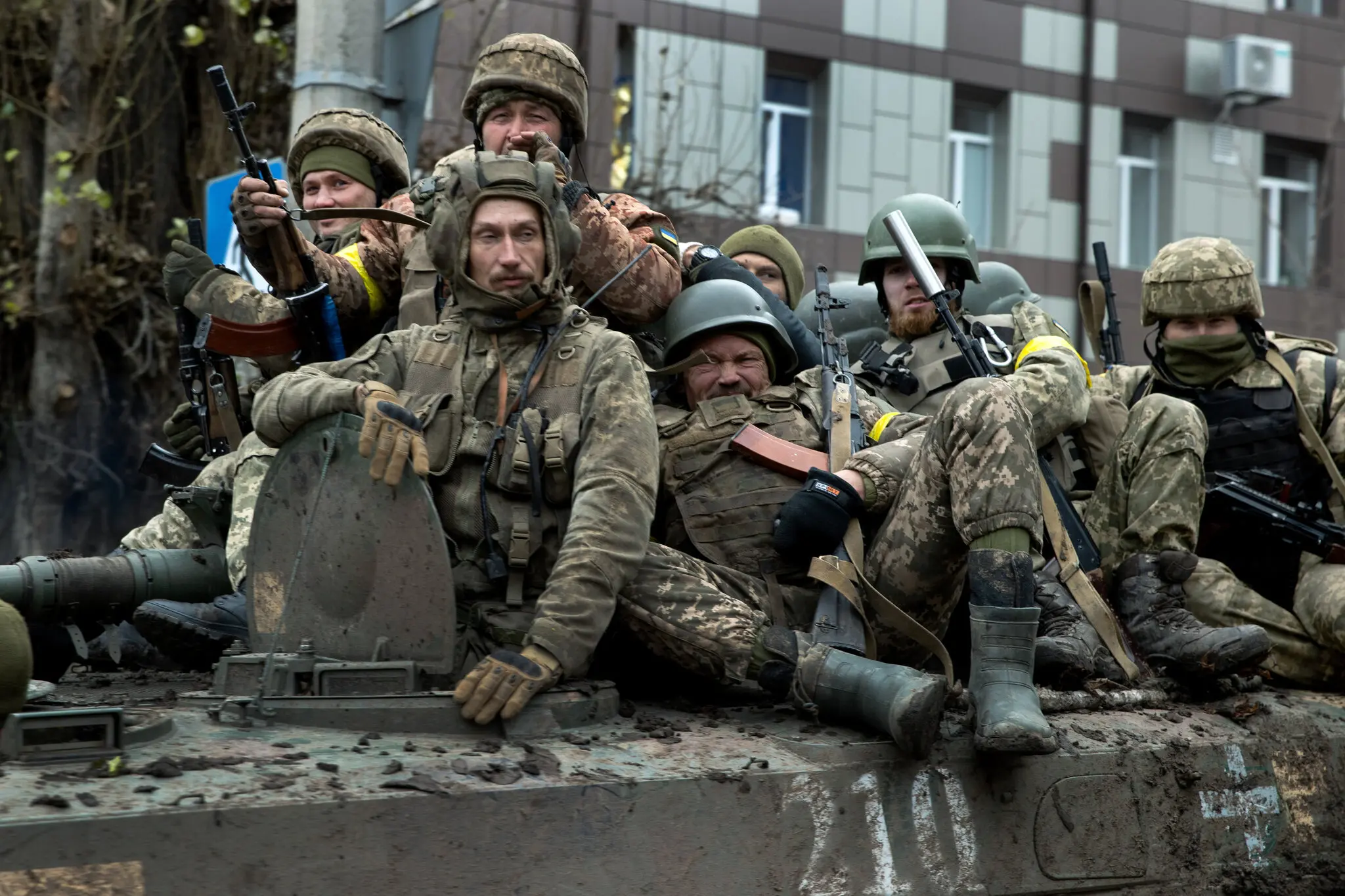 Українські військові в Бахмуті на сході України 25 листопада